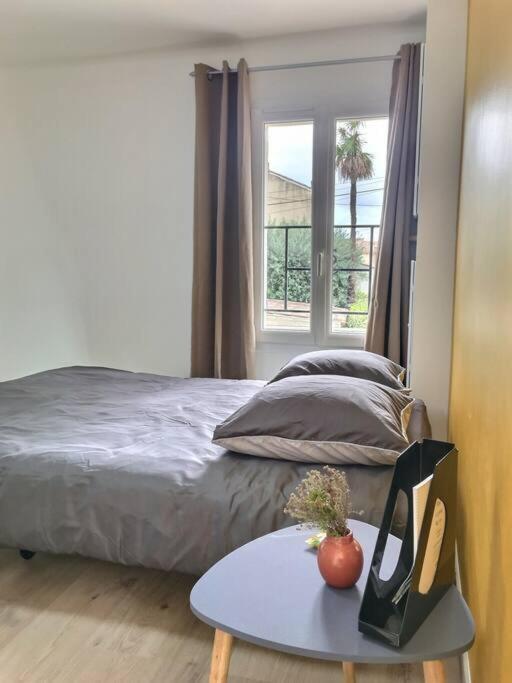 Bleu Lavande 1 - Appartement Cosy Ambiance Village Istres Exterior foto